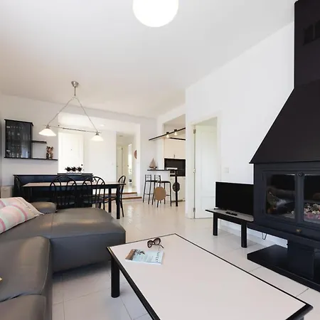 Bravissimo Estel B3 * ساغارو